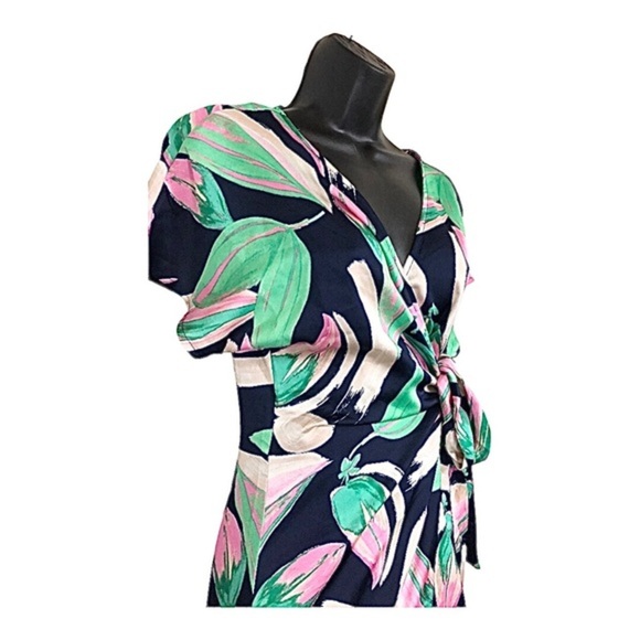 Navy green Tropical floral‎ print tulip sleeves satin effect wrap dress size XL - Picture 1 of 12